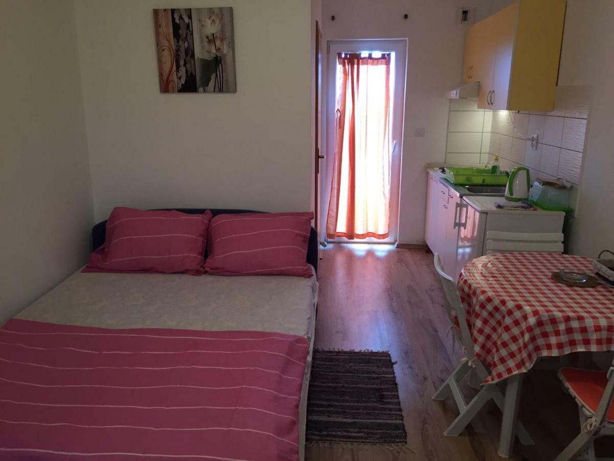 Studio Apartments Mt Шмрика Экстерьер фото